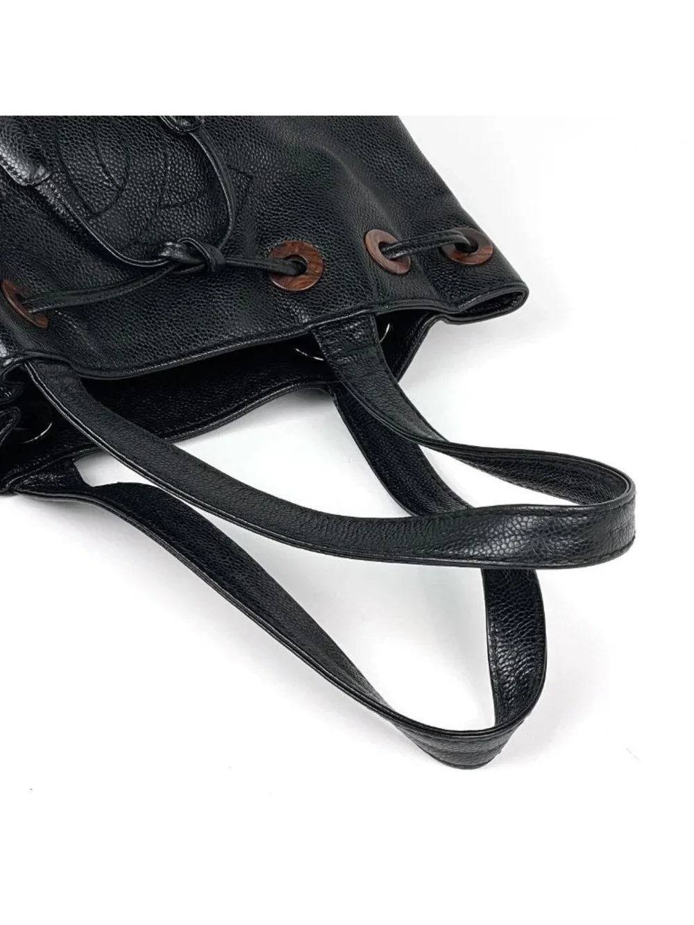 Chanel CC Logo Shoulder Bag Caviar Leather Black